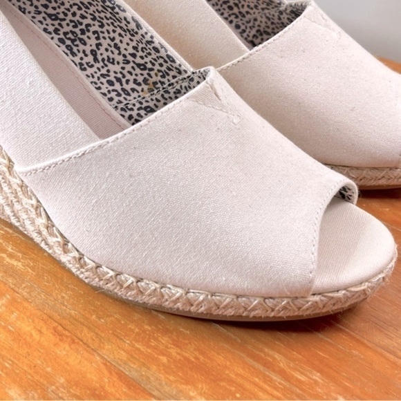 TOMS Michelle Espadrille Peep Toe Wedge - Picture 9 of 15